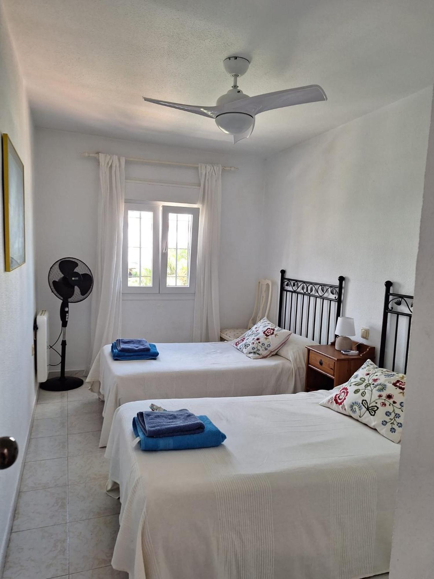 Casa Adosada Marina Playa Y Golf San Luis de Sabinillas Dış mekan fotoğraf